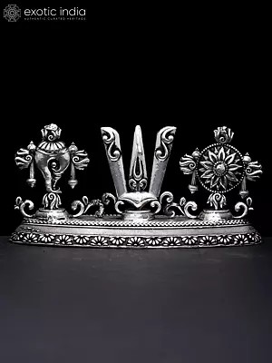 7" Superfine Vaishnava Symbols - Shankha (Conch), Tilak and Chakra | Brass Statue