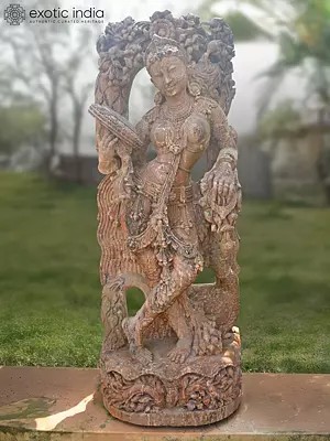 72" A Beautiful Lady with the Mirror | Sandstone Statue | Exquisite Handmade Indian Art