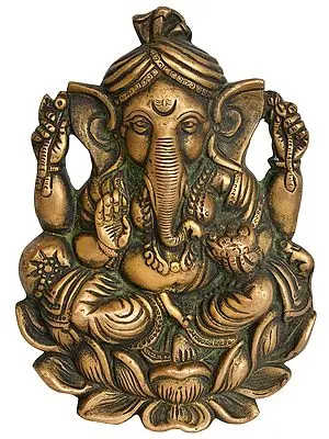 7" Lotus Ganesha Wall Hanging in Brass | Handmade | Made in India