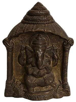 7" Shri Ganesha (Altar Piece) In Brass | Handmade | Made In India