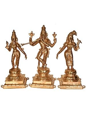 Krishna with Rukmani and Satyabhama