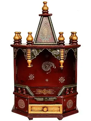 Large Size Hindu Temple with Shikhara