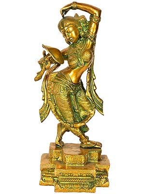 14" The Apsara Applying Vermilion (A Sculpture Inspired by Khajuraho) In Brass | Handmade | Made In India