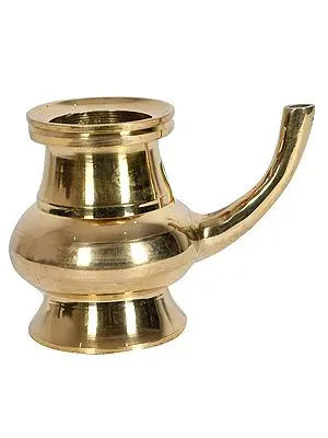 Pot for Distributing Charnamrit
