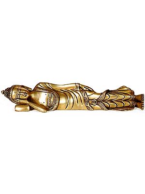 10" Mahaparinirvana Buddha Sculpture in Brass