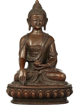 Buddha in the Bhumisparsha Mudra - Made in Nepal