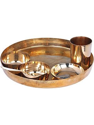 Bronze Thali for Eating Food (According to the Shastras, One Should Eat in a Bronze Thali)