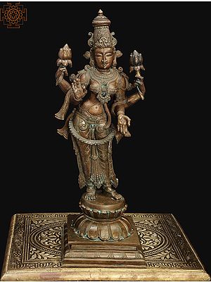 22" Standing Chaturbhujadharini Devi Lakshmi, Smiling Upon Ihaloka | Handmade | Madhuchista Vidhana (Lost-Wax) | Panchaloha Bronze