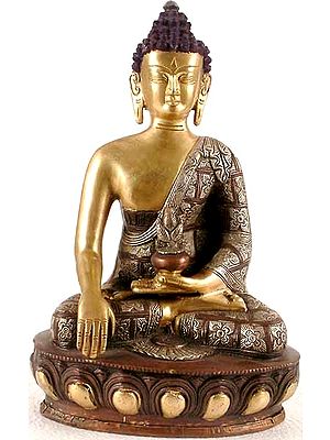 11" Buddha in the Bhumisparsha Mudra In Brass | Handmade | Made In India