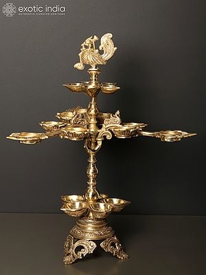 20" Brass Nineteen Wicks Designer Peacocks Lamp