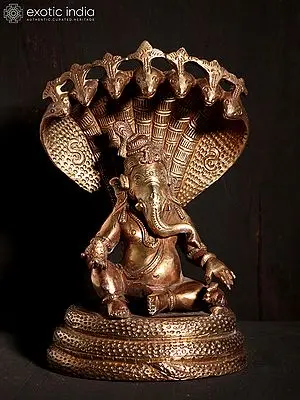 7" Vighnaraja Ganesha Bronze Statue | Hoysala Art Style Idol