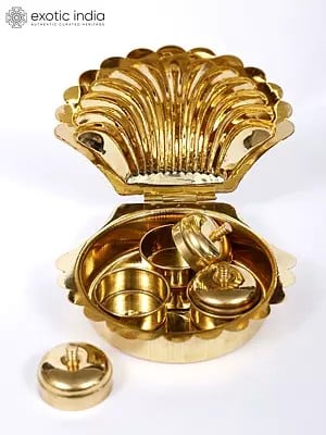 5" Oyster Kumkum Box in Brass