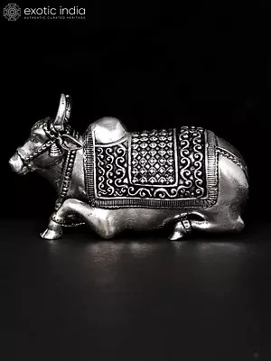 Small Superfine Nandi Brass Statue - Vahana of Lord Shiva (Multiple Sizes)