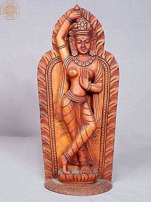 13" Standing Lady from Nepal