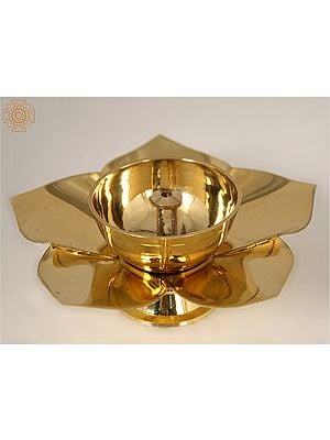 2" Small Designer Oil Lamp With Petals | Brass
