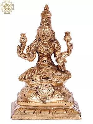 5'' Goddess Lakshmi | Madhuchista Vidhana (Lost-Wax) | Panchaloha Bronze from Swamimalai
