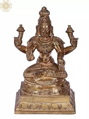 6" Sitting Goddess Lakshmi Panchaloha Bronze Idol from Swamimalai | Madhuchista Vidhana (Lost-Wax)