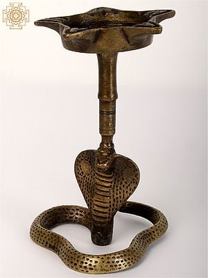 6"  Tribal Five Wicks Lamp on Snake | Brass