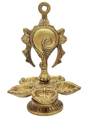 7" Vaishnava Conch Lamp In Brass | Handmade | Made In India