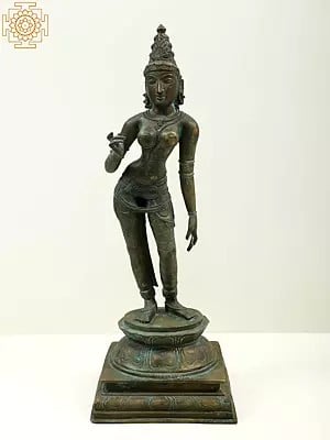 18" Standing Devi Parvati | Handmade | Madhuchista Vidhana (Lost-Wax) | Panchaloha Bronze from Swamimalai