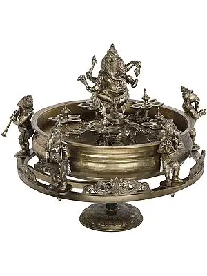 20" Rotating Pancha-Ganesha Urli, Nritya Ganesha At The Centre