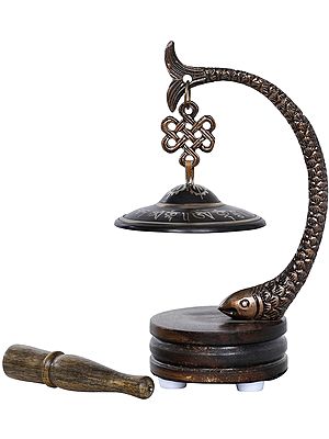 Endless Knot Gong On Fish Stand