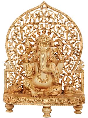 Ashirwad Ganesha On Chowki With Lattice Prabhawali