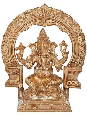 Lord Ganesha with Big Arch