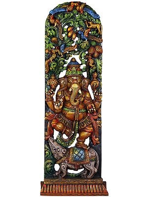 Chaturbhuja Dancing Ganesha with Arched-Shaped Vegetative Aureole