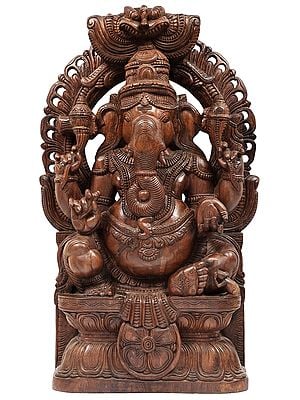 Lord Ganesha Seated on Lotus Throne with Kirtimukha Prabhavali