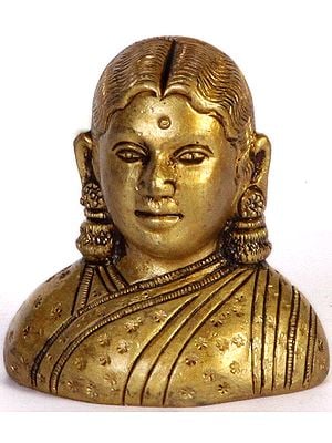 A Lady Bust (Paper Weight)
