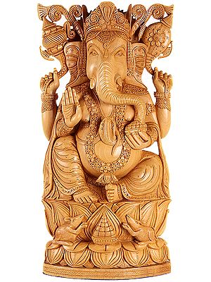 Superfinely Carved Kamalasana Ganesha