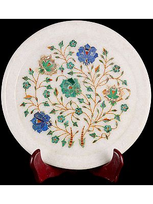 Tajmahal Plate from Agra (Inlaid with Gemstones)
