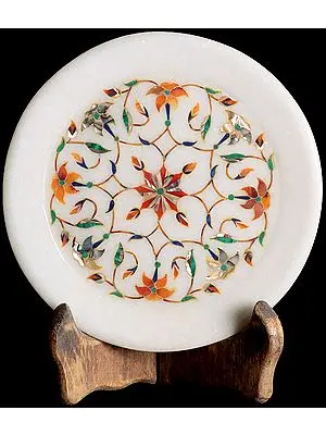 Tajmahal Plate from Agra (Inlaid with Gemstones)