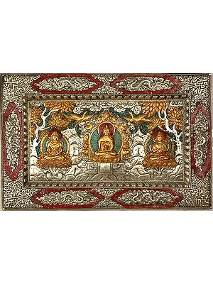 Shakyamuni Buddha with Amitayus Buddha and Chenrezig - Wall Hanging Plate with Dragons and Endless Knot Frame