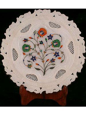 Taj Mahal Floral Inlay Work on White Makrana Marble