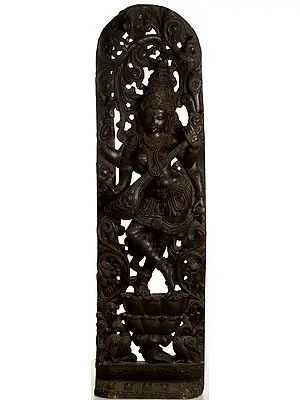 Vina-vadini Saraswati