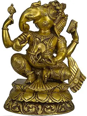 Ekadanta Ganapati with Face Turned to Right