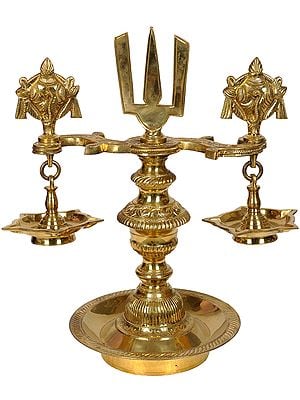 13" Vaishnava Lamp In Brass | Handmade | Made In India