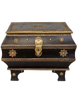 Sanduk (Treasure Chest)