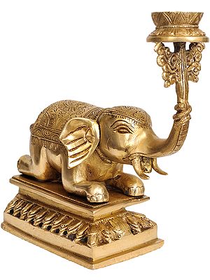 Elephant Lifting Lotus Lamp