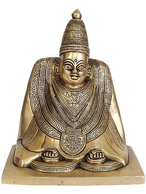 7" Goddess Manasa Devi In Brass | Handmade | Made In India