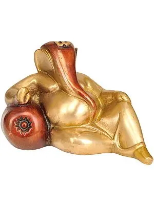 Relaxing Modern Ganesha