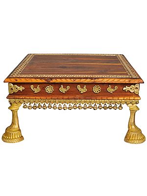 Pedestal with Ghungroos (Chowki)
