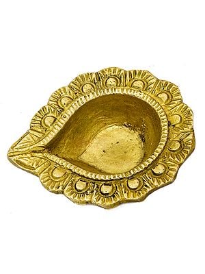 1" Small Ritual Diya in Brass | Handmade | Made in India