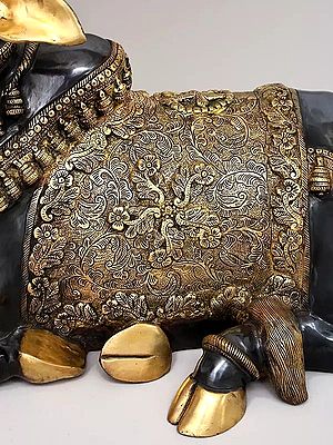 Detailed Brass Bull Figurine - Nandi Sculpture
