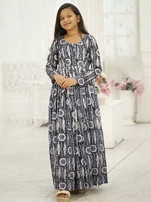 Full Sleeve Digital Print Casual Wear Faux Georgette Gown For Girls