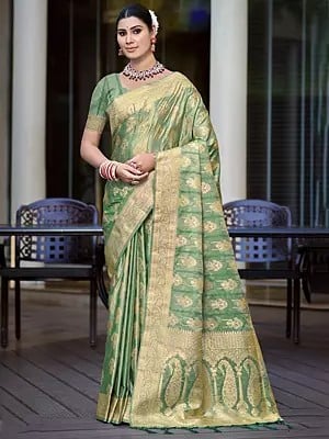 Traditional Woven Motifs Satin Silk Saree With Big Paisleys Pallu For Festive Occasion