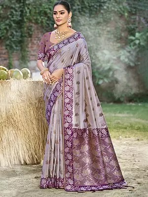 Woven Floral Motifs Attractive Silk Saree With Lotus Flower Tassels Pallu
