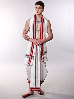 Temple Border Dhoti with Angavastram Set and Thread Weave